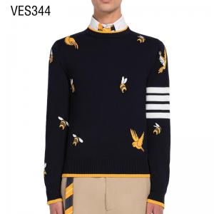 Spring and Autumn Men's O-Neck Bee and Bird Four Stripe Long Sleeve Solid Color Pullover High quality warm sweater Clothing Factory China