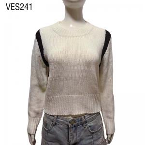 2023 Knitted dual color patchwork sleeves O-neck fitted sweater pullover Women's casual and comfortable top